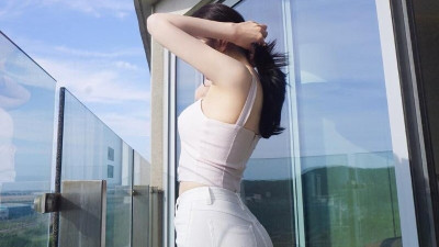 ㅇㅎ)흰색 바지~!!!(궁디 주의)